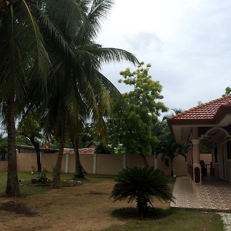 Luzmin Bh - Cottages And Bungalows Ослоб Екстериор снимка